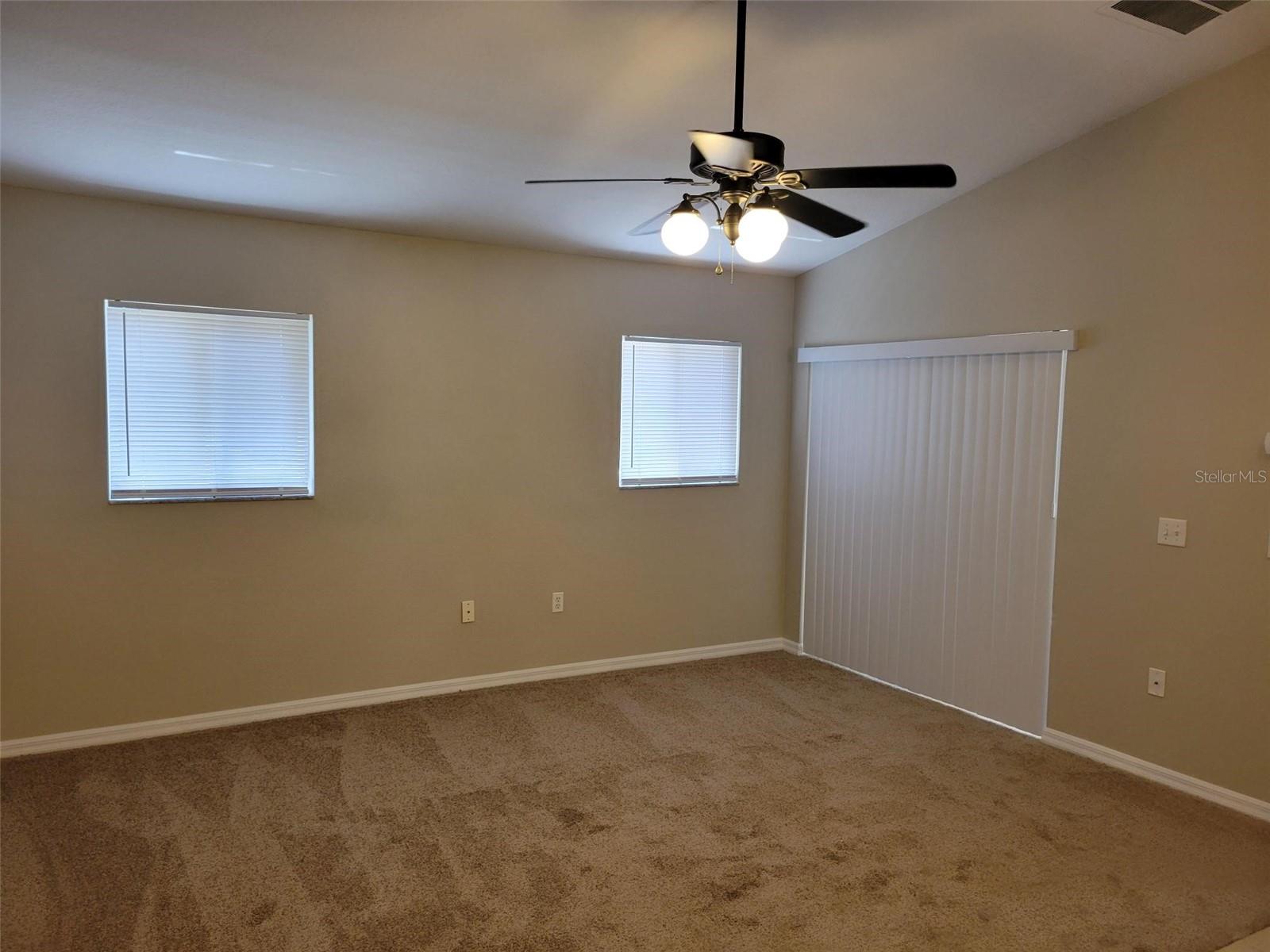 Image 3 of 21 For 266 Paradise Woods Court