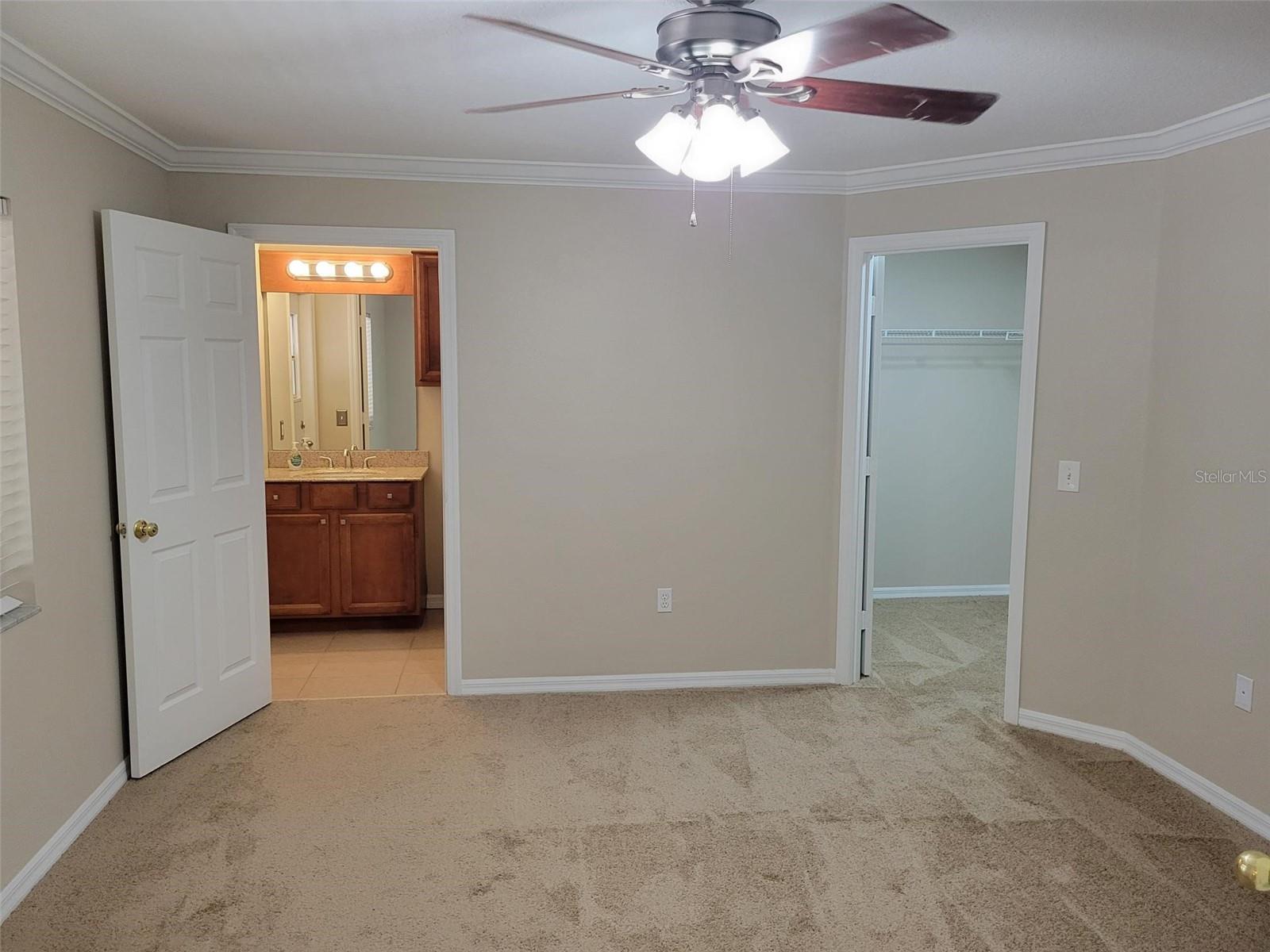 Image 8 of 21 For 266 Paradise Woods Court