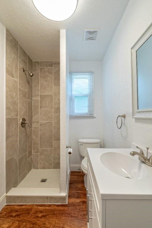 Image 12 of 29 For 111 Caroline Street