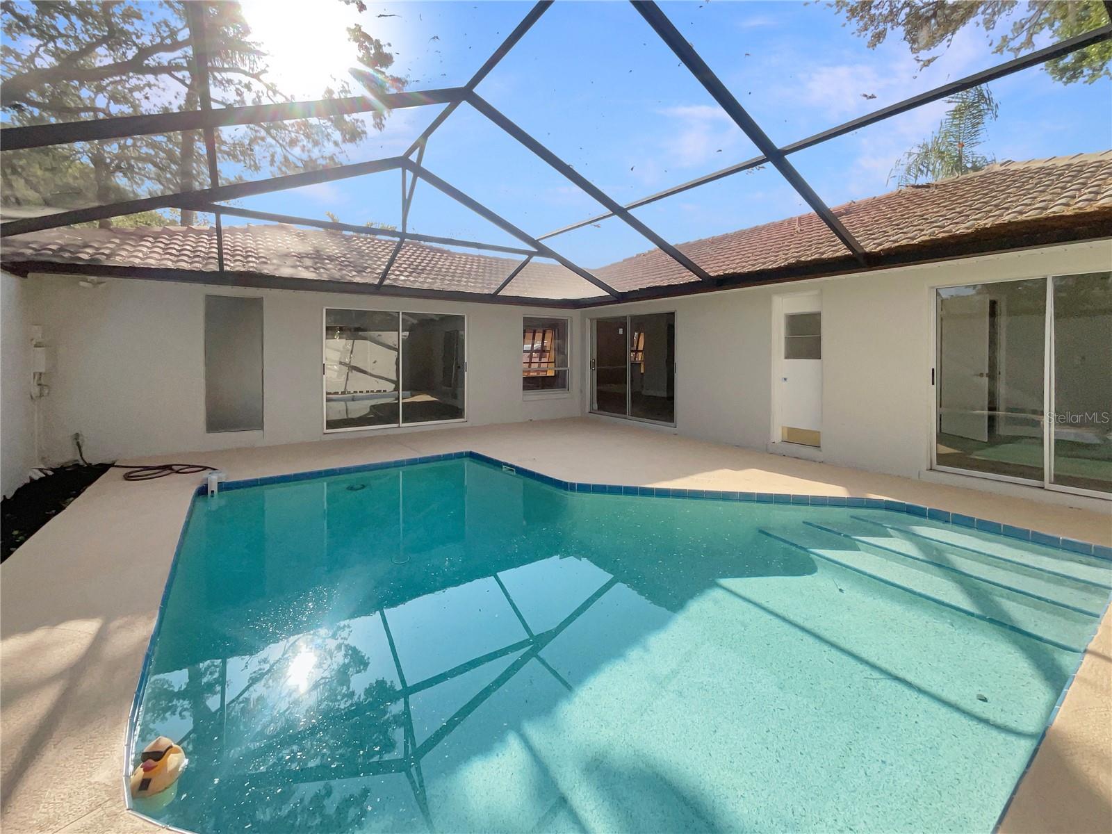 Image 22 of 23 For 5037 Bermuda Circle 10