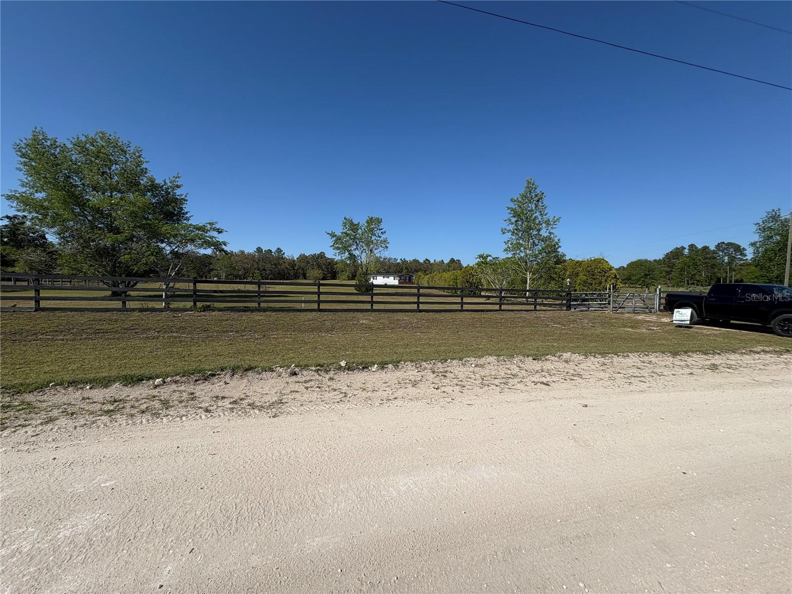 Image 40 of 41 For 11691 74th Lane