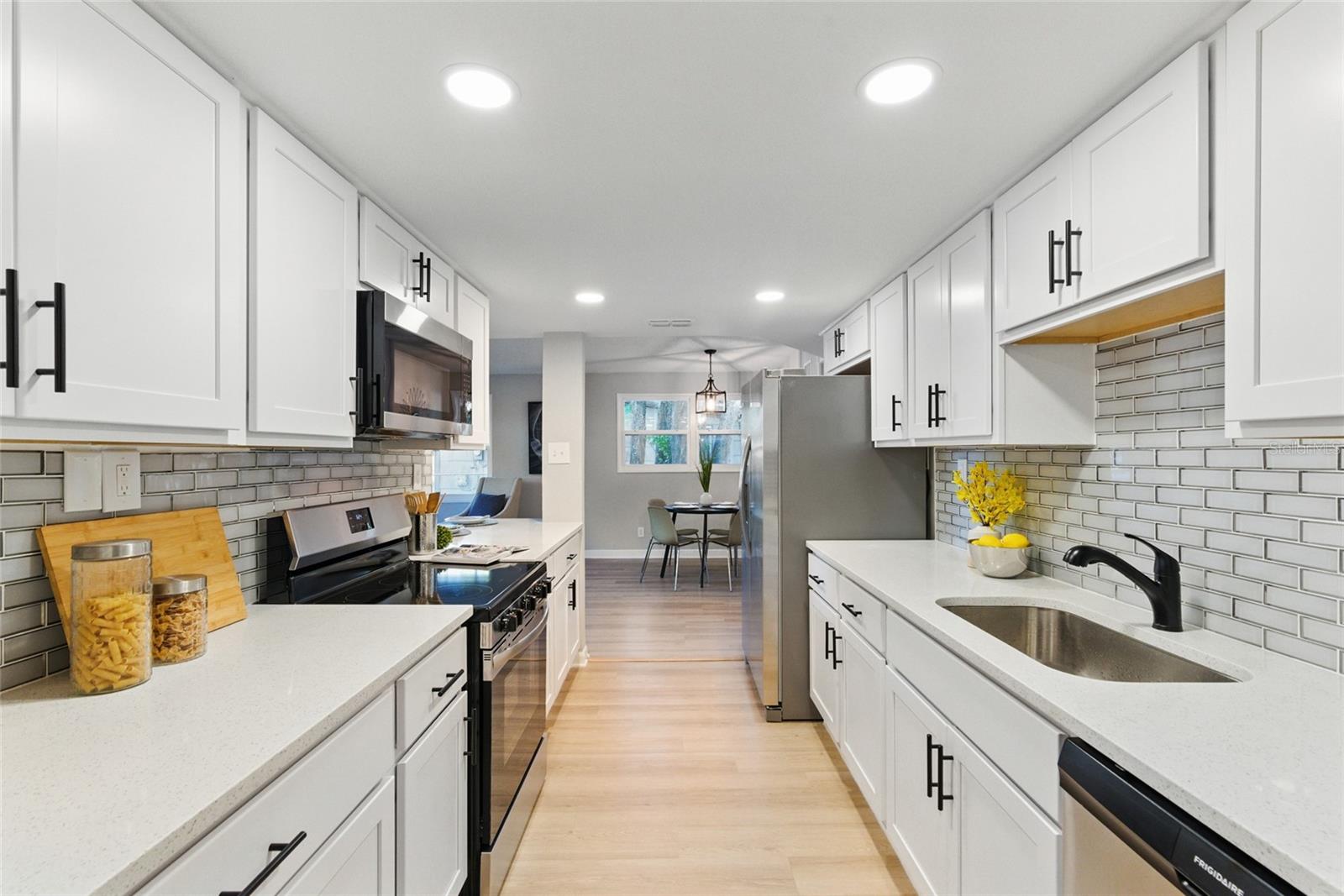 Image 10 of 31 For 2716 Herrick Drive