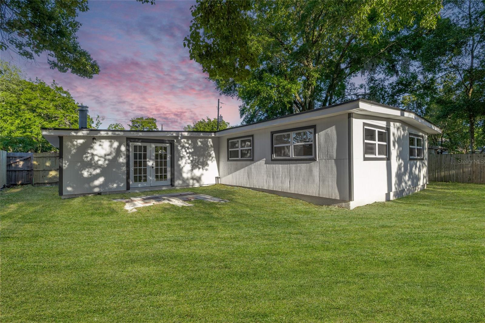 Image 25 of 31 For 2716 Herrick Drive