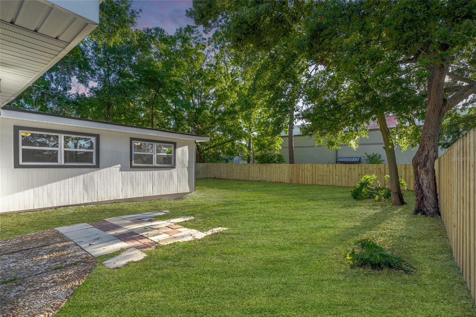 Image 27 of 31 For 2716 Herrick Drive