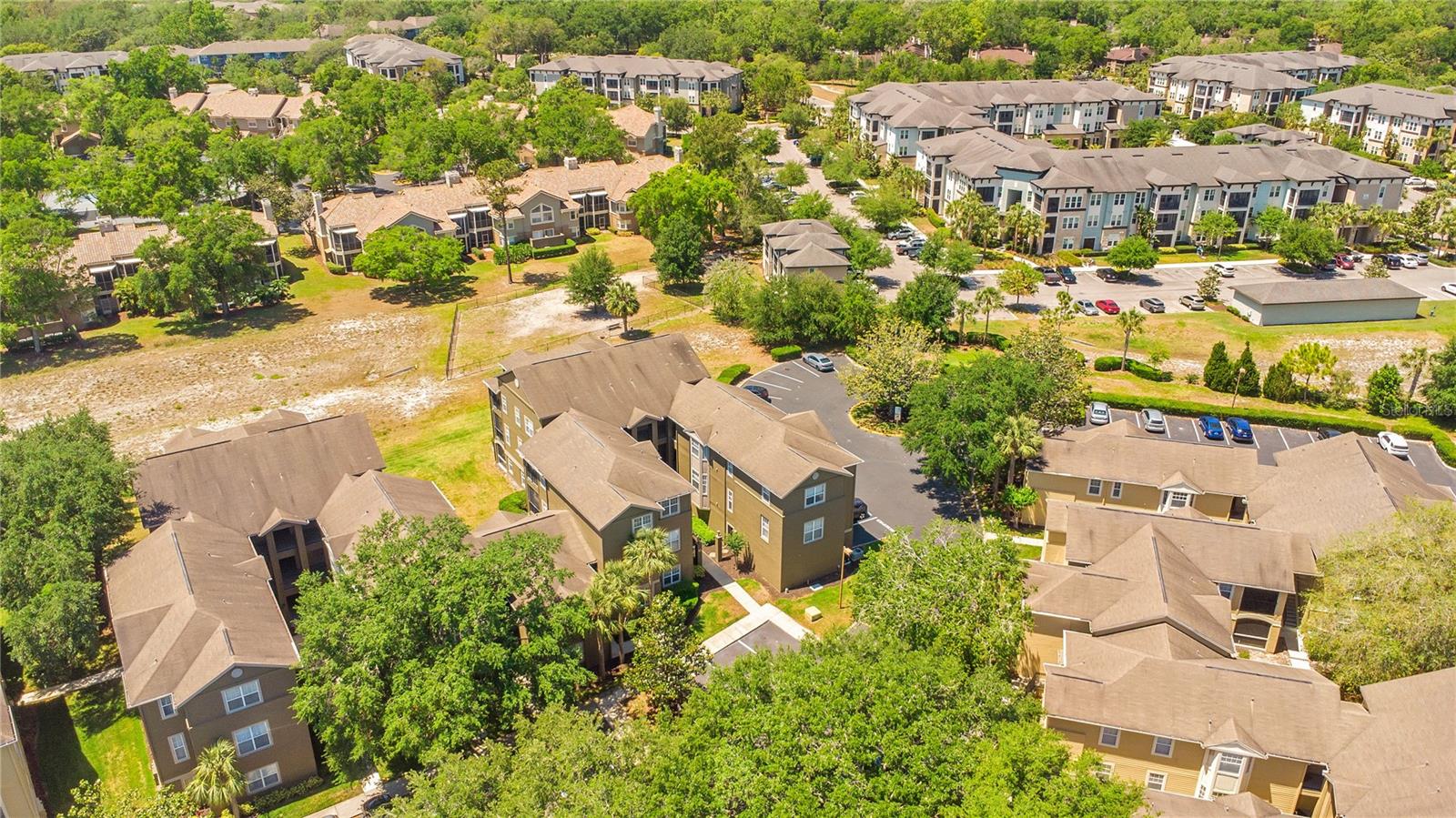 Image 23 of 38 For 420 Summit Ridge Place 112
