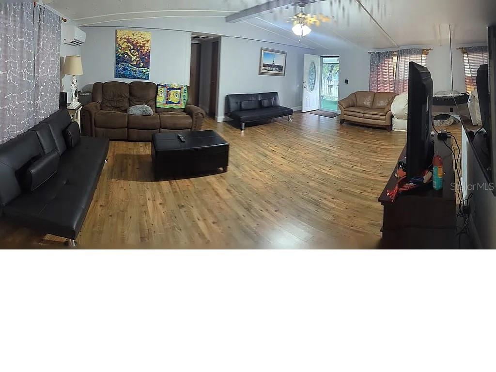 Image 3 of 49 For 740 Palomino Street