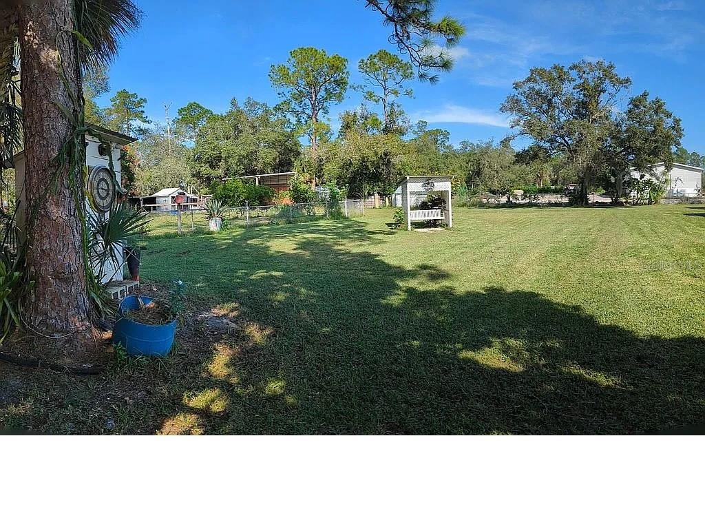 Image 35 of 49 For 740 Palomino Street