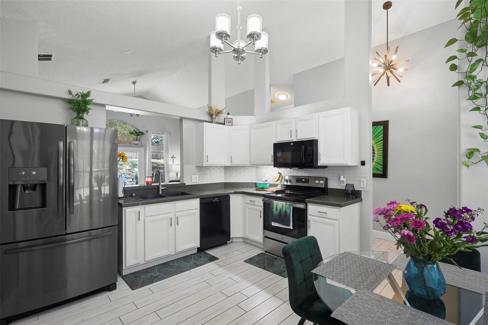 Image 10 of 41 For 1848 Jimson Avenue