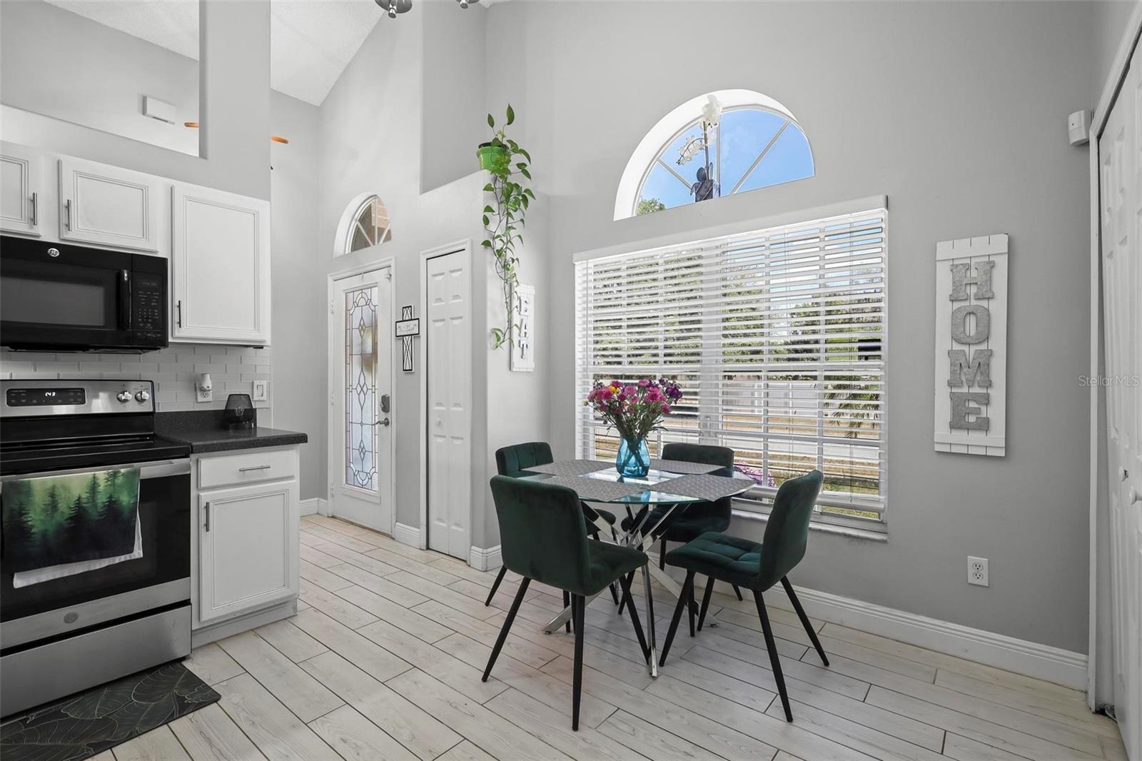 Image 15 of 41 For 1848 Jimson Avenue