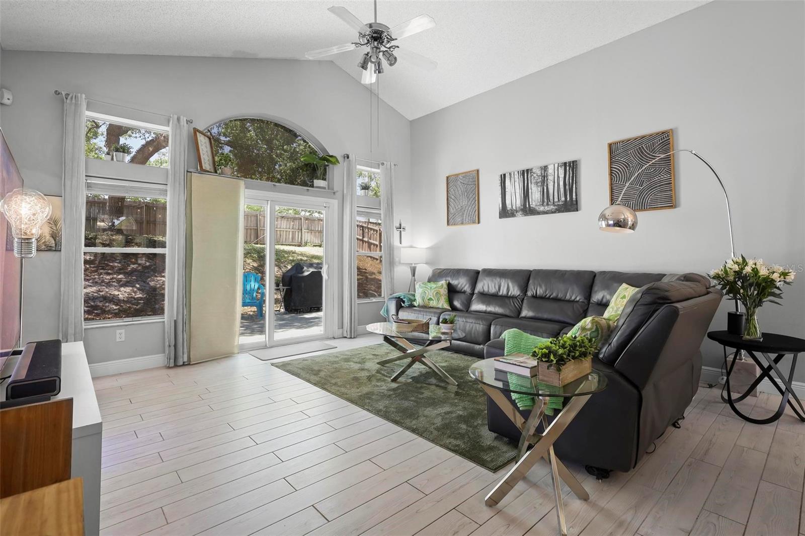Image 16 of 41 For 1848 Jimson Avenue