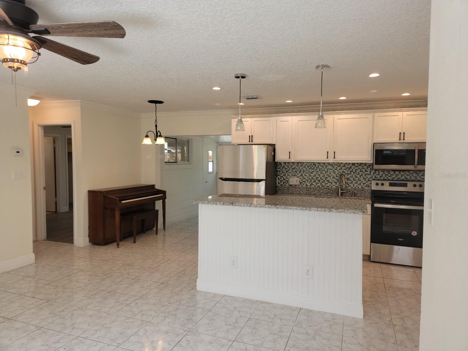 Image 3 of 20 For 10125 Lichen Court