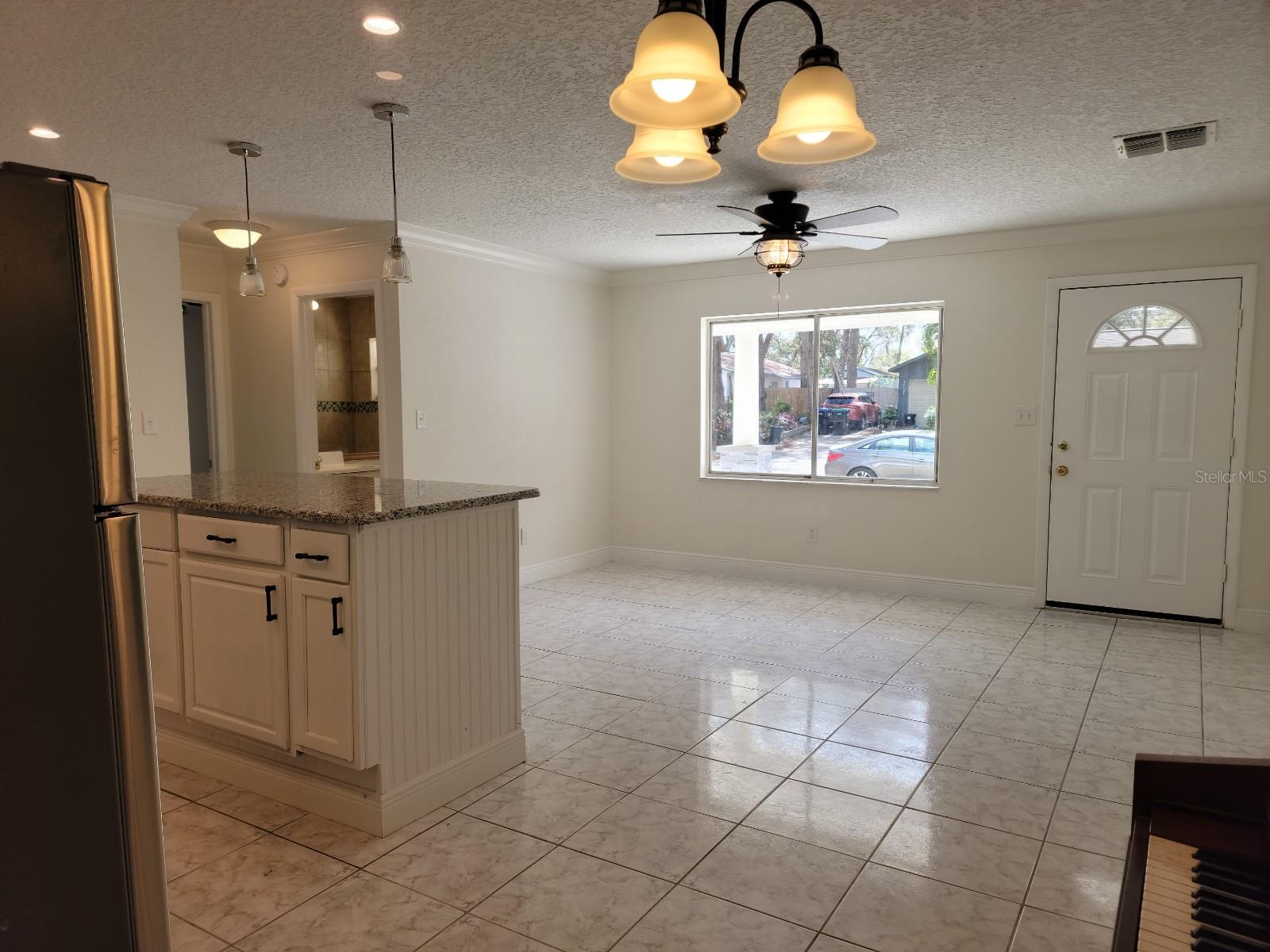 Image 4 of 20 For 10125 Lichen Court