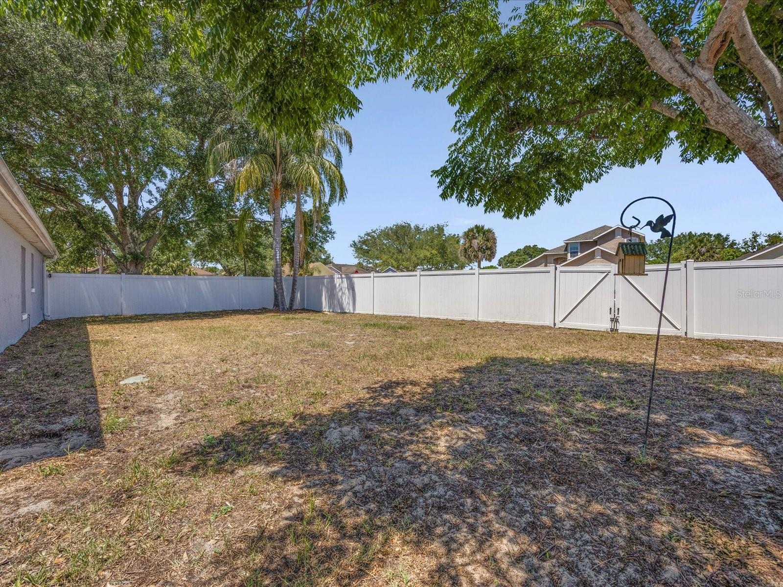 Image 28 of 34 For 150 Bentley Oaks Boulevard
