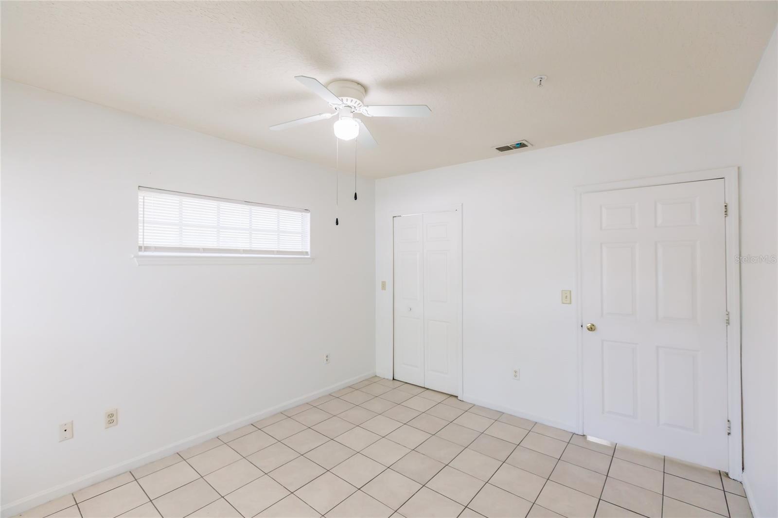 Image 22 of 32 For 4340 Kirkman Road 901