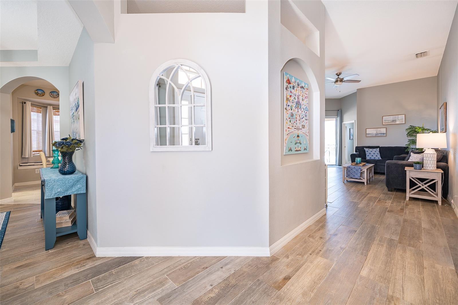 Image 10 of 26 For 428 Orista Drive
