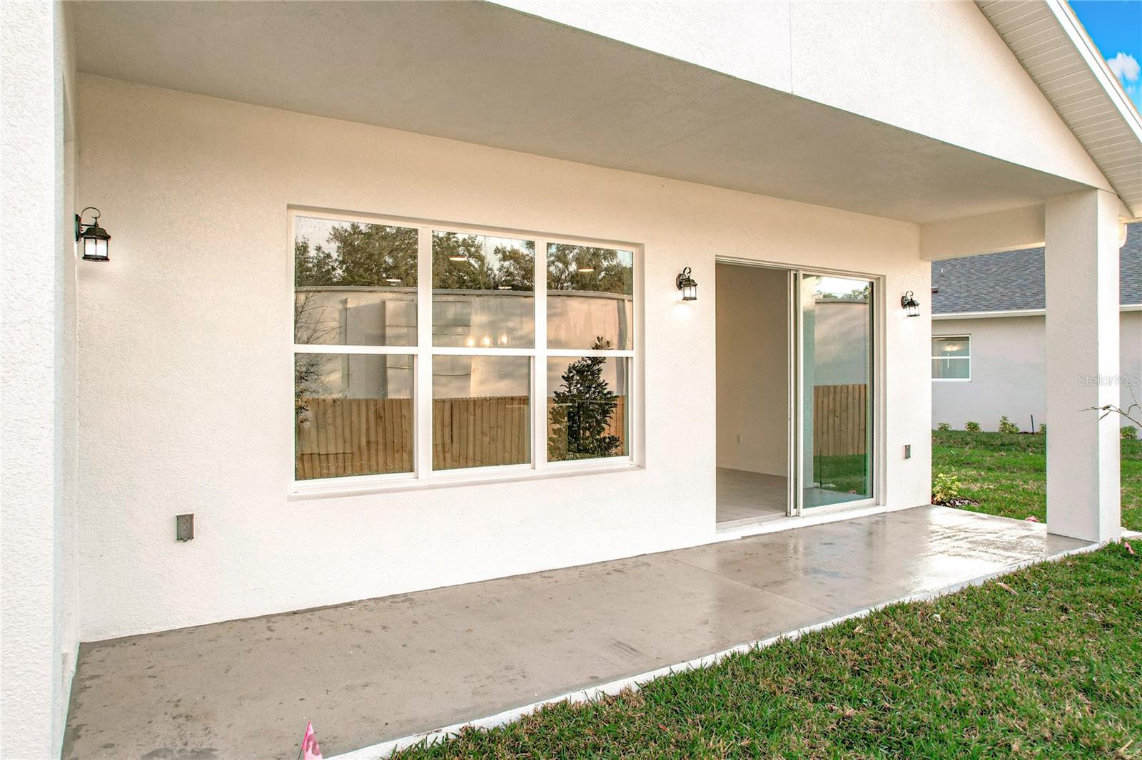 Image 19 of 20 For 341 Bahia Circle