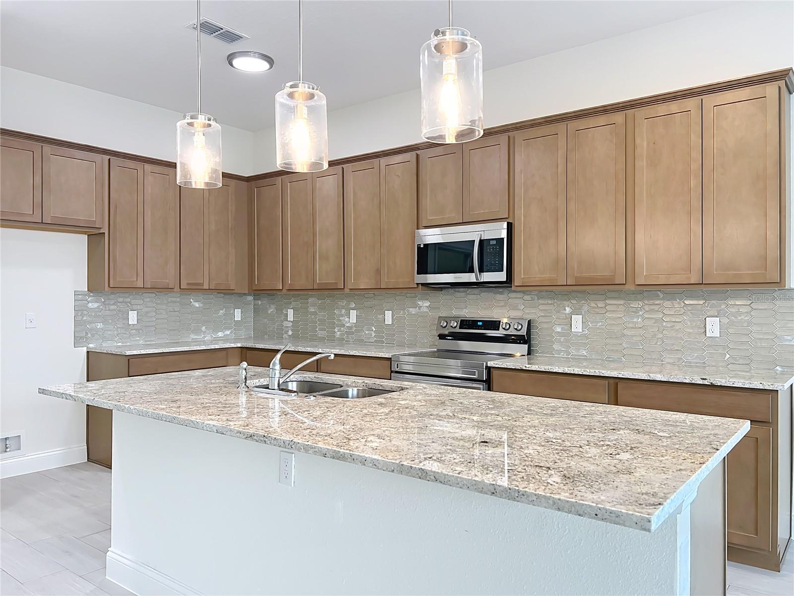 Image 6 of 20 For 341 Bahia Circle