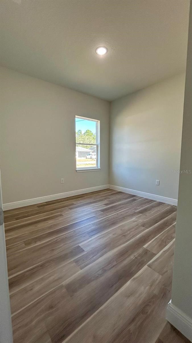 Image 16 of 25 For 559 Marion Oaks Blvd