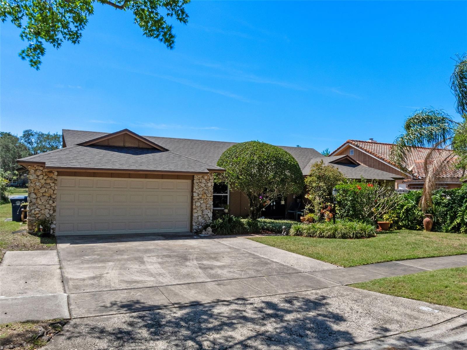 Image 2 of 43 For 1139 Fairway Drive