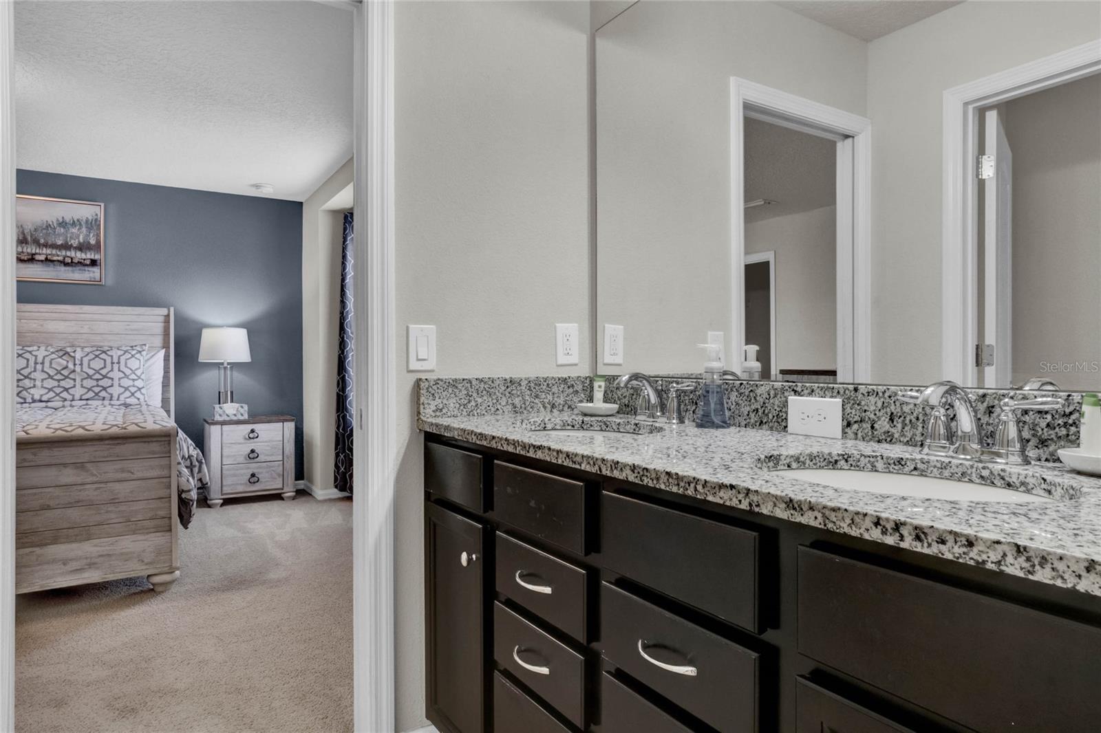Image 18 of 51 For 8814 Geneve Court