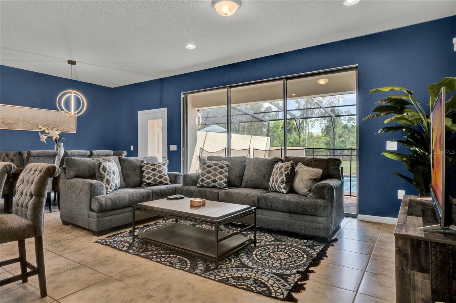 Image 30 of 51 For 8814 Geneve Court