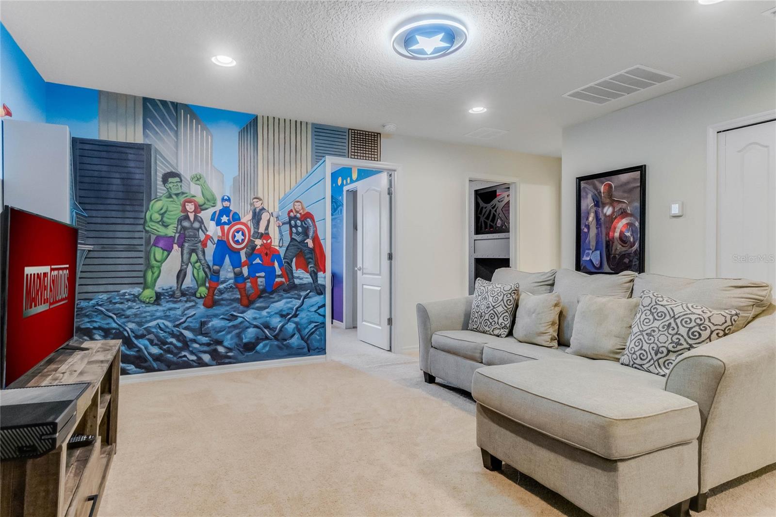 Image 9 of 51 For 8814 Geneve Court