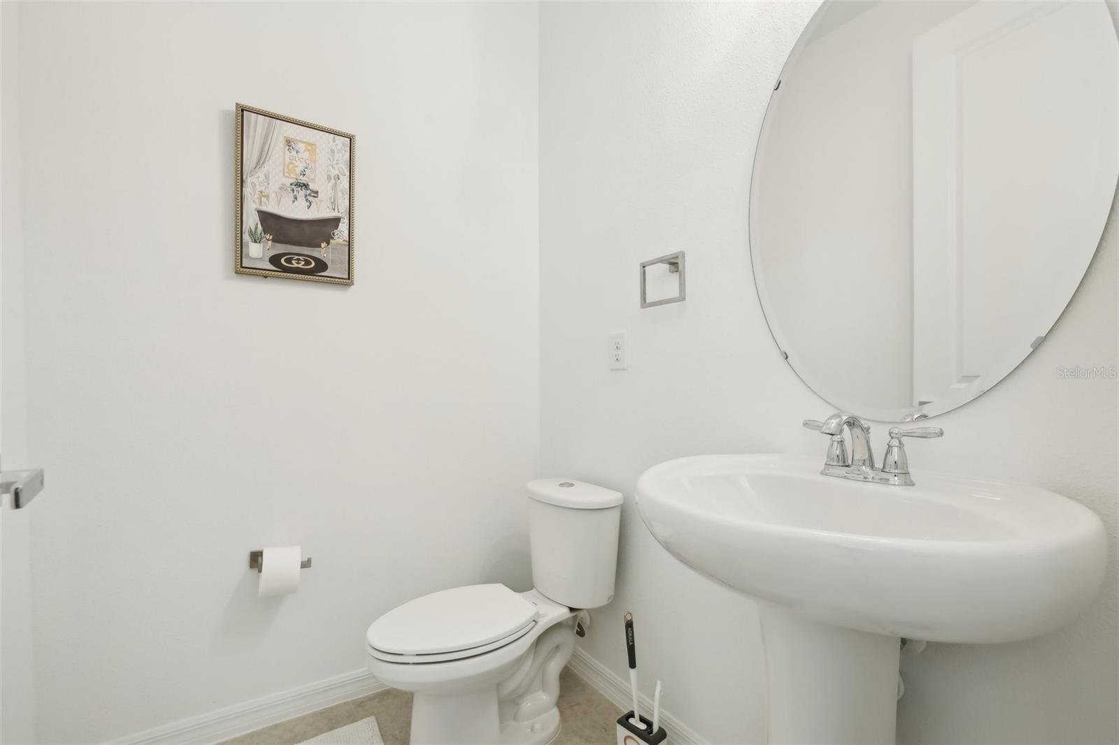 Image 23 of 54 For 646 Longboat Drive