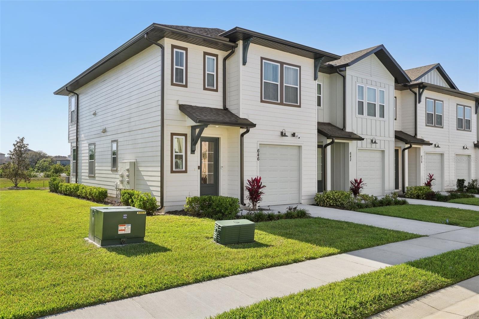 Image 3 of 54 For 646 Longboat Drive