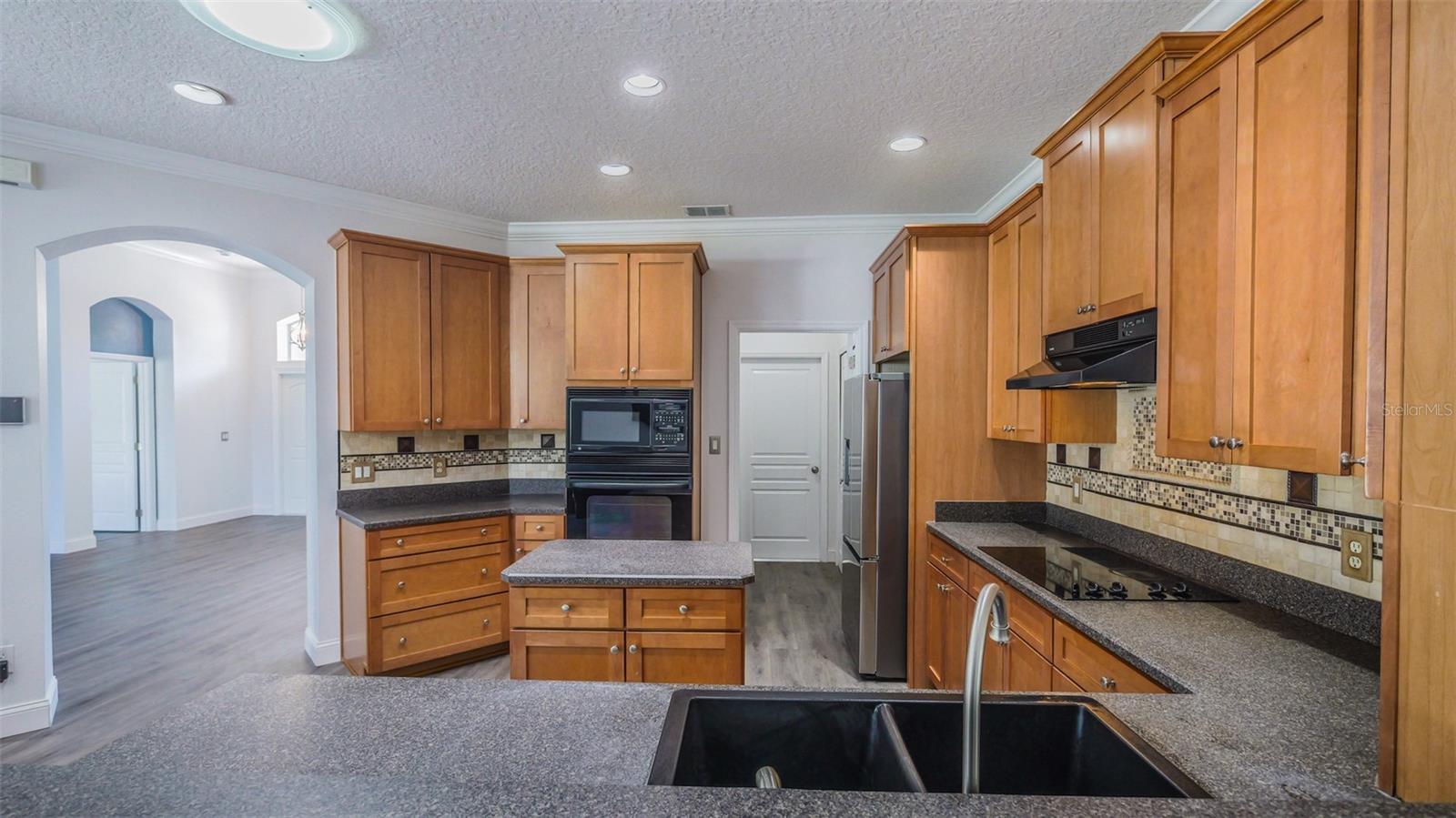 Image 13 of 62 For 2135 Cascades Cove Drive
