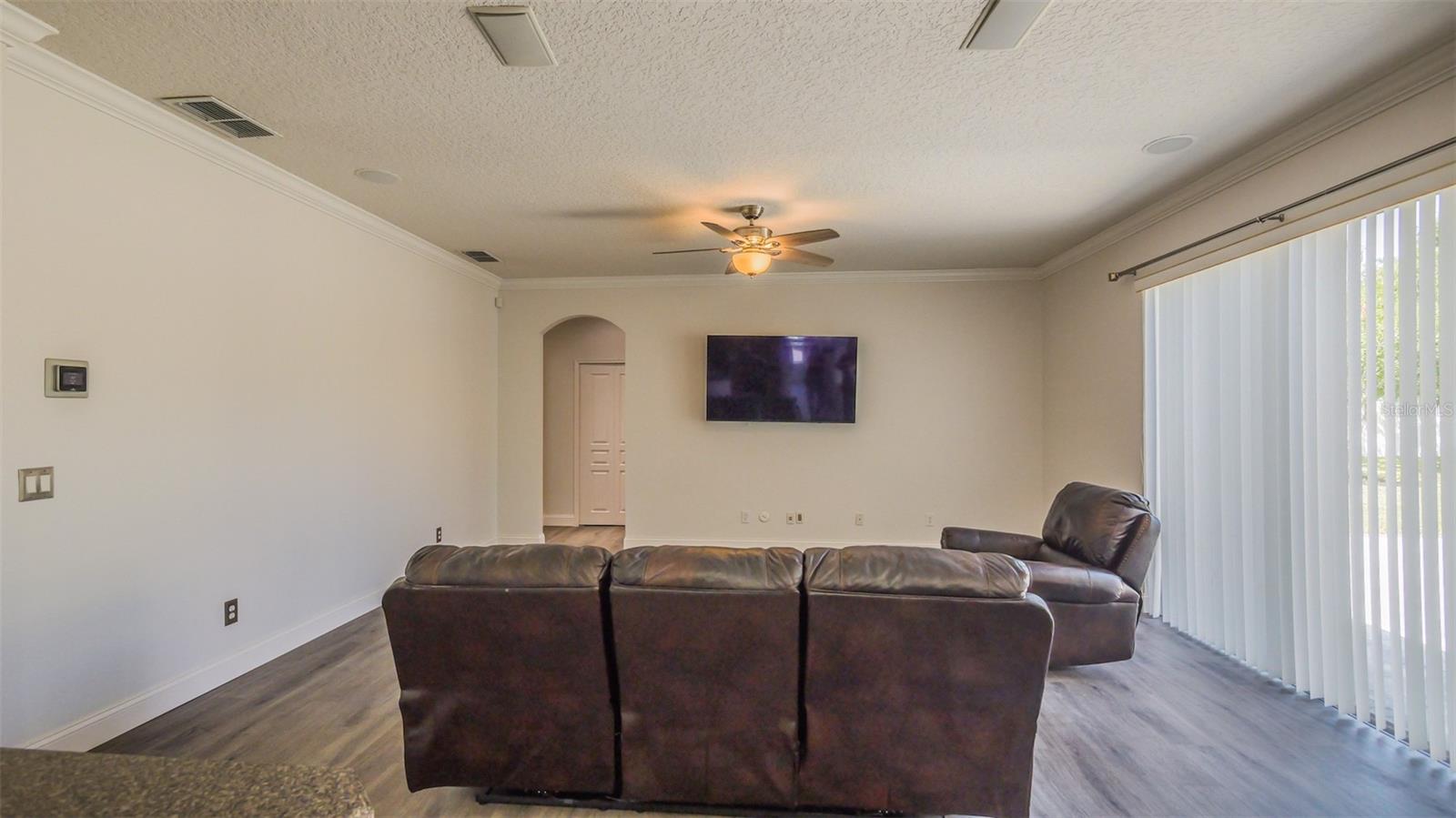 Image 20 of 62 For 2135 Cascades Cove Drive