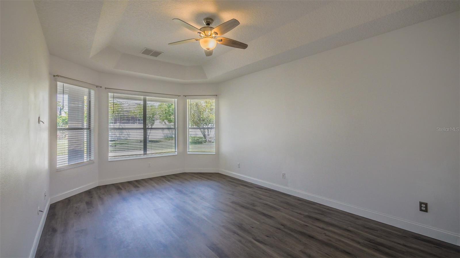 Image 21 of 62 For 2135 Cascades Cove Drive