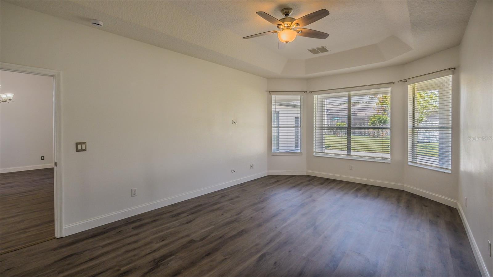 Image 22 of 62 For 2135 Cascades Cove Drive