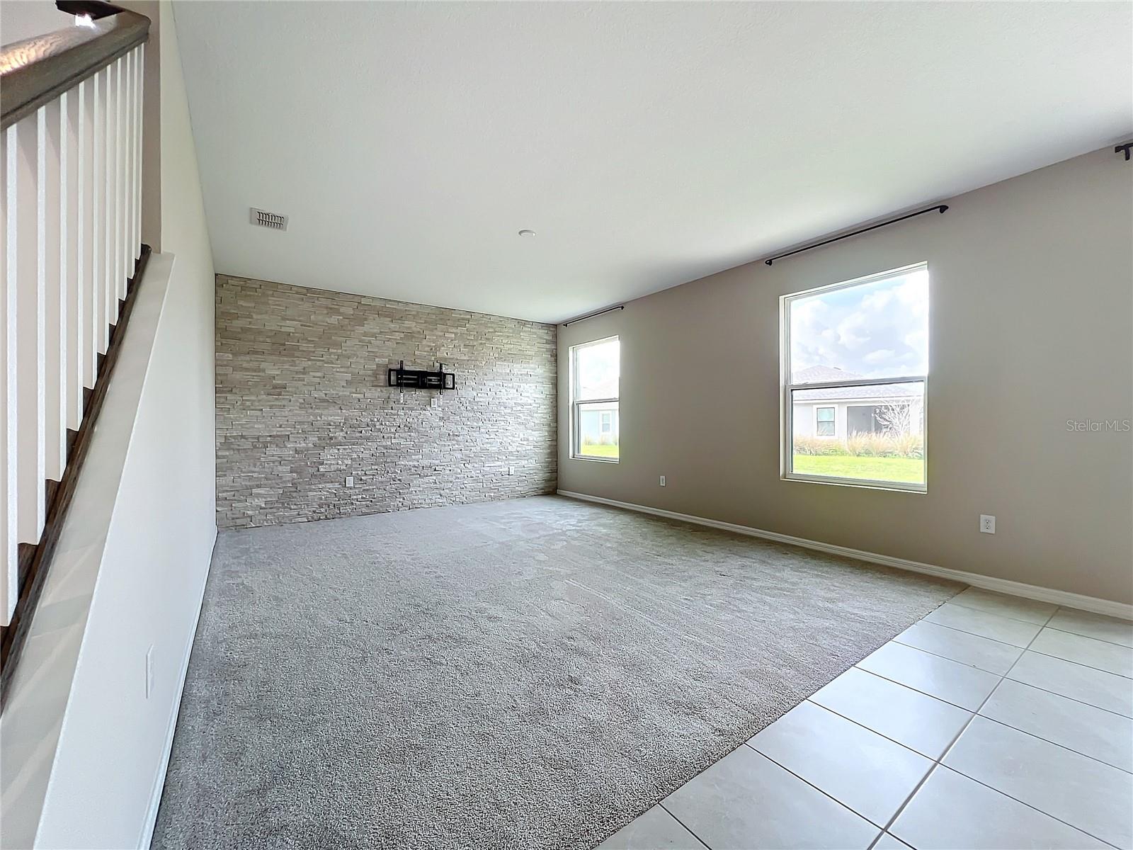 Image 4 of 40 For 2554 Empress Drive