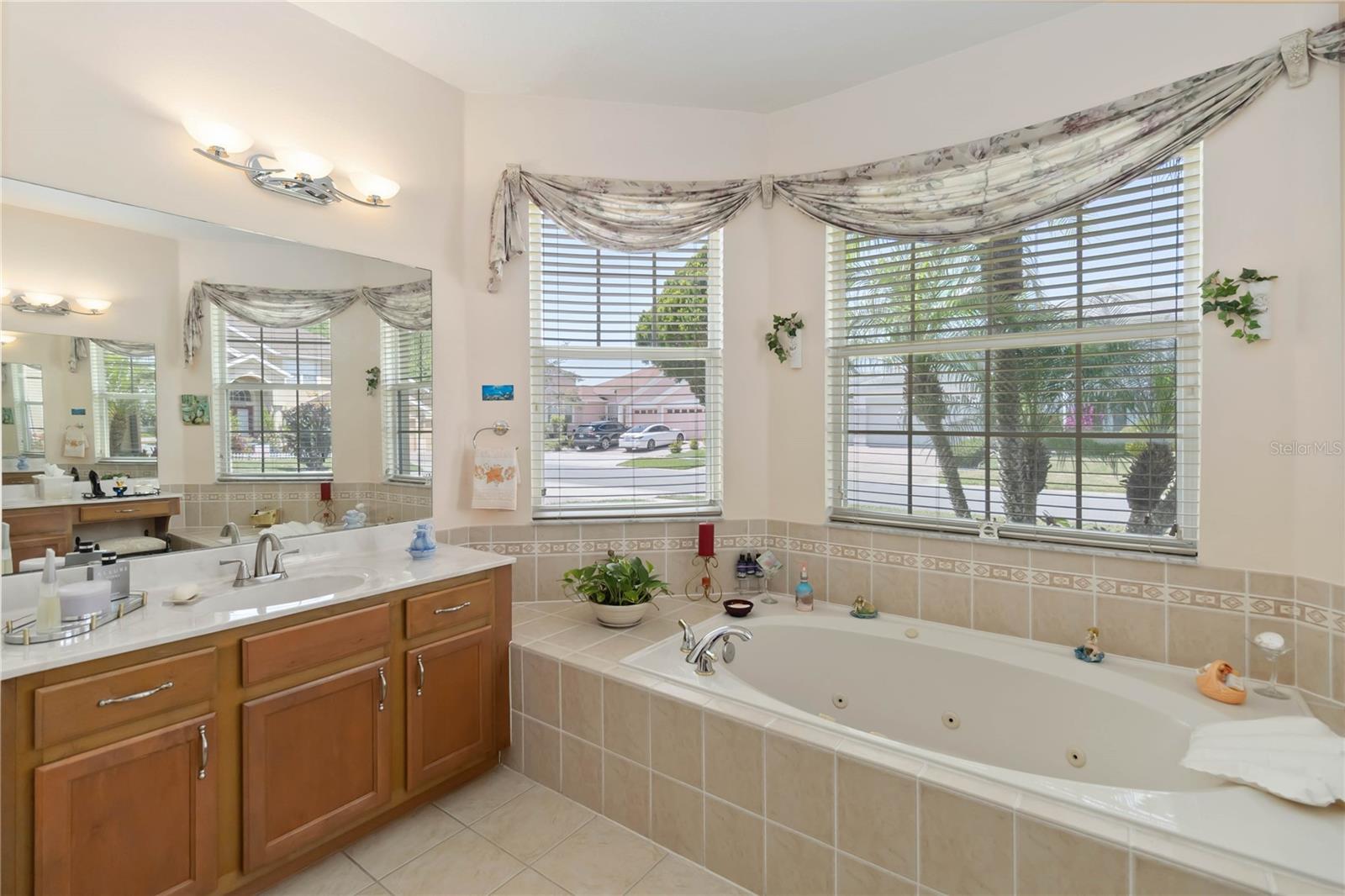 Image 22 of 59 For 2644 Maggiore Circle