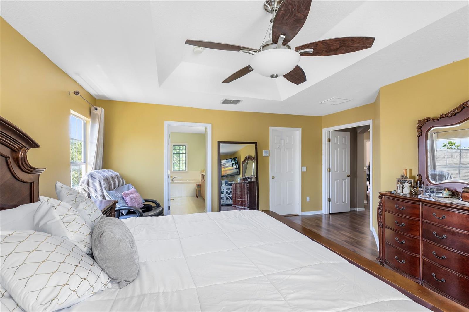 Image 14 of 35 For 18019 Falcon Green Court