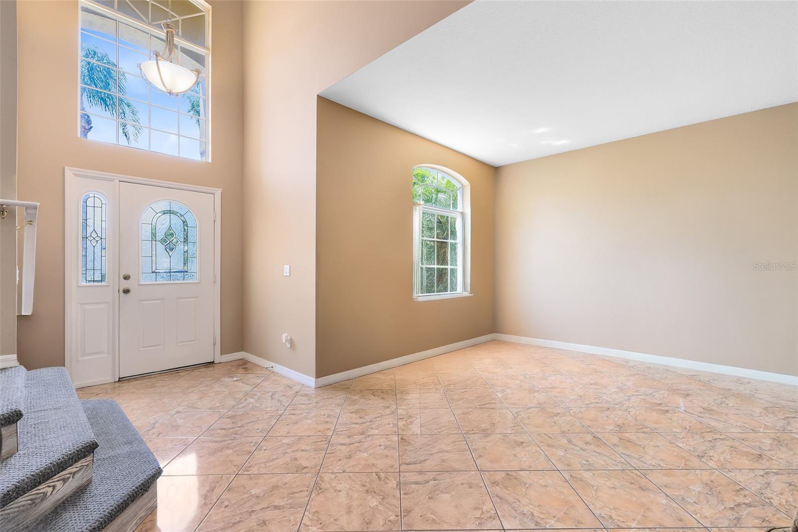 Image 9 of 35 For 18019 Falcon Green Court