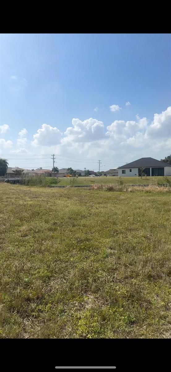 Image 6 of 12 For 1528 4th Court