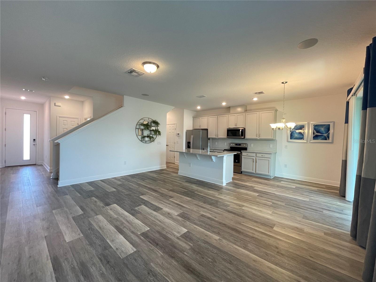 Image 6 of 23 For 1355 Merrydale Way