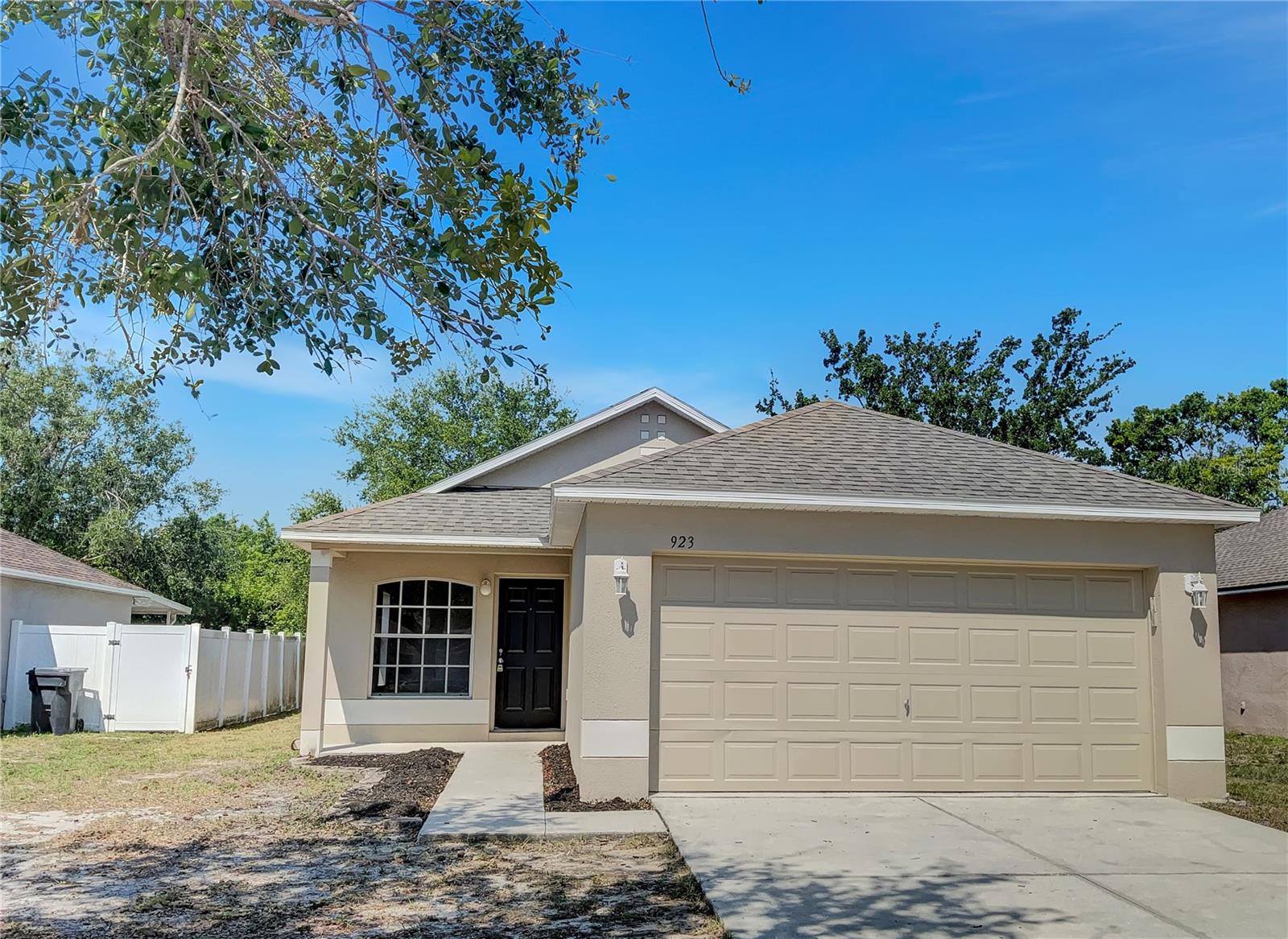Details for 923 Brenton Leaf Drive, RUSKIN, FL 33570