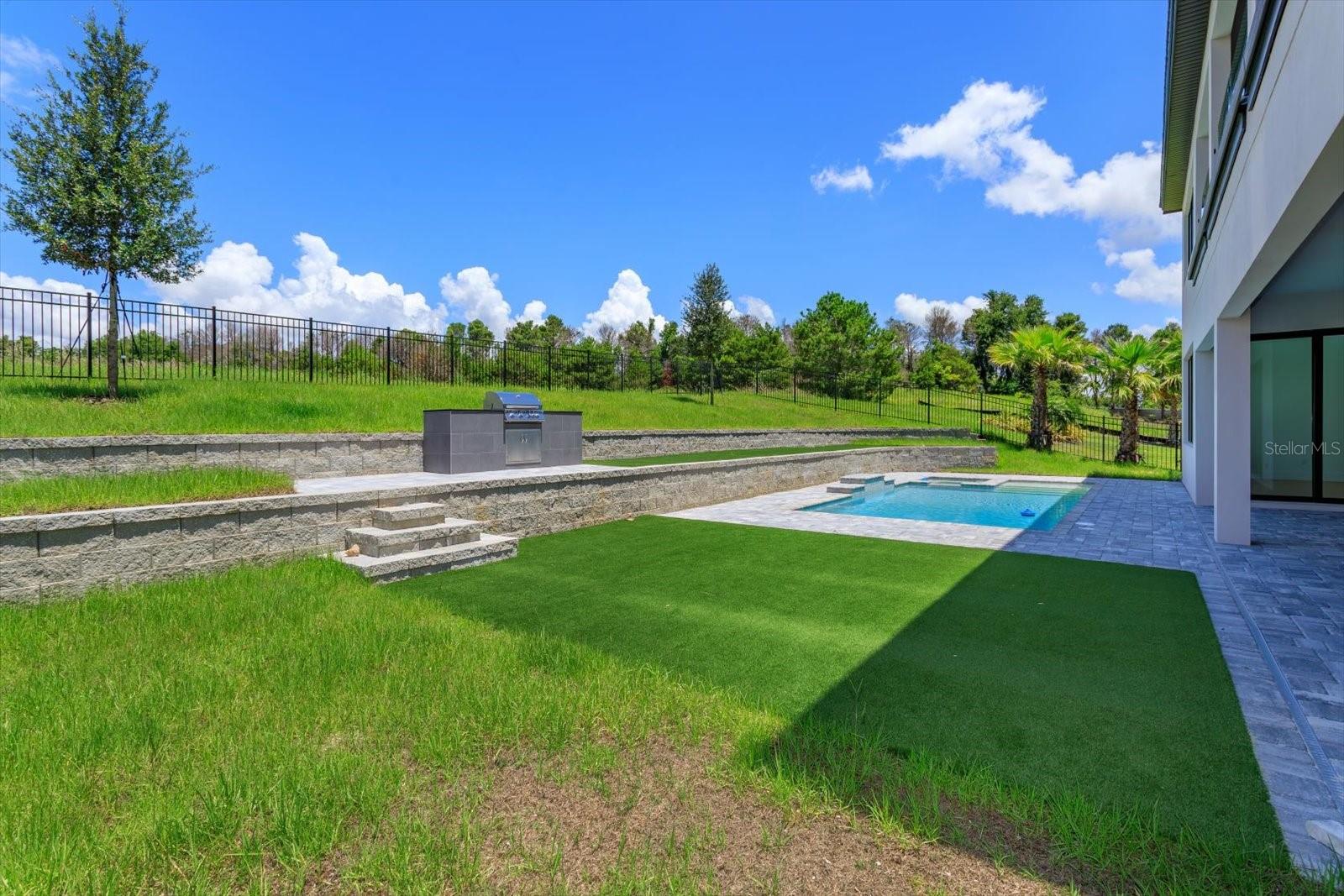 Image 41 of 57 For 16825 Bolsena Drive