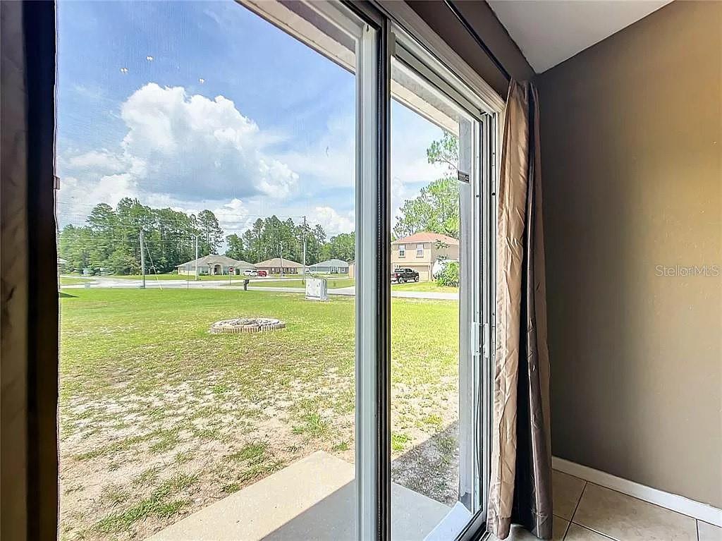 Image 8 of 22 For 7721 130th Lane