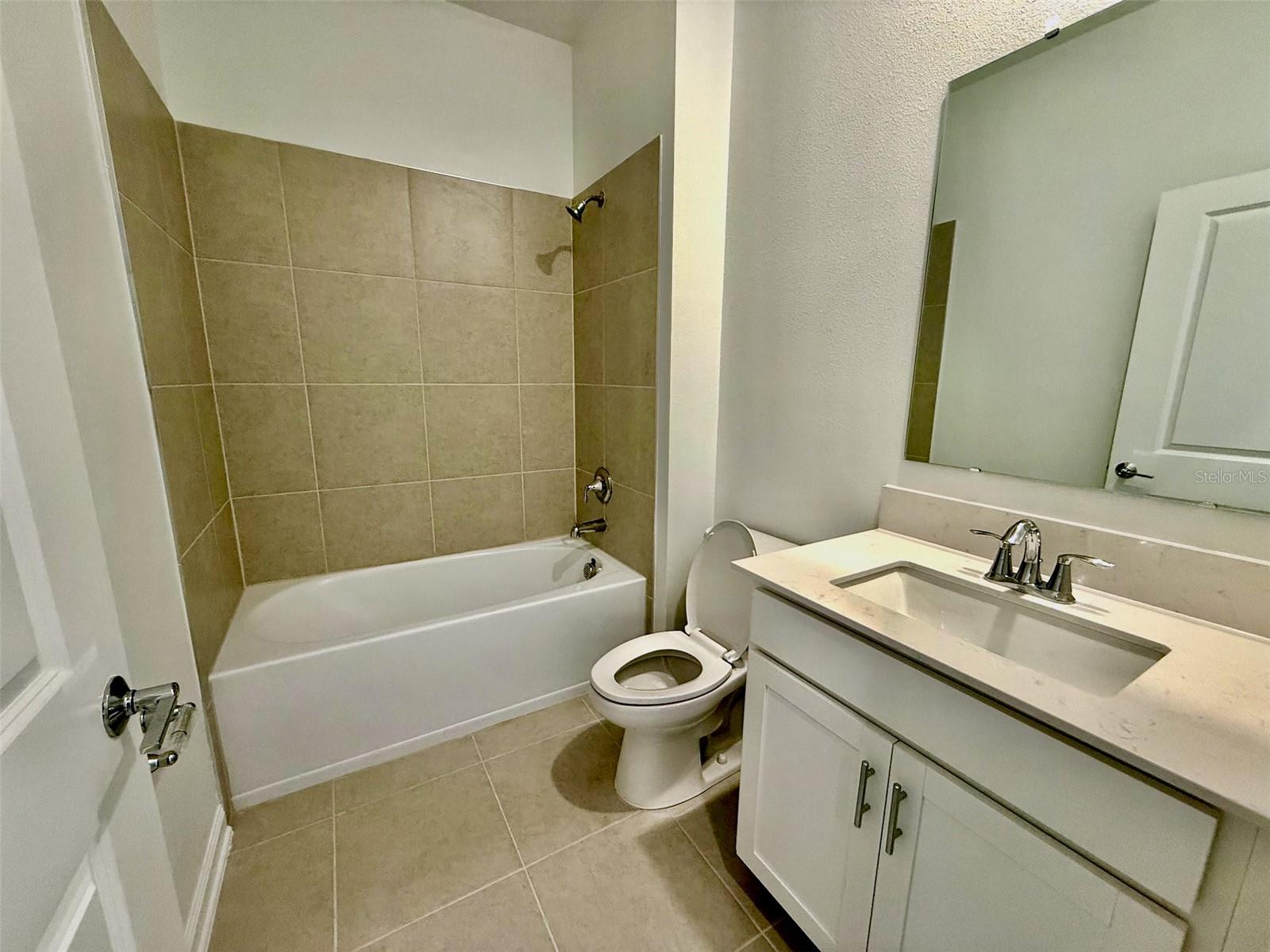 Image 6 of 37 For 3246 Armstrong Avenue