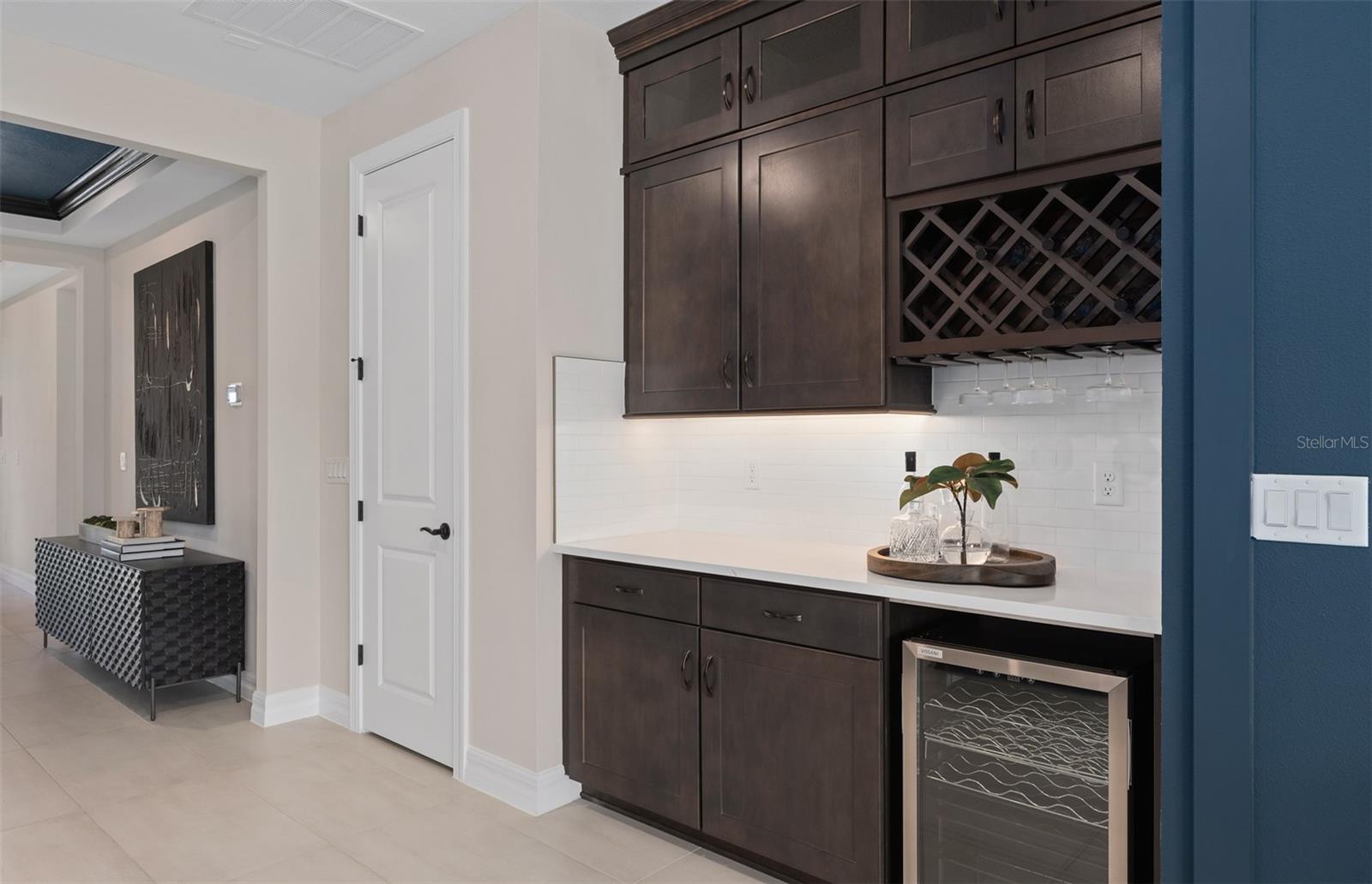 Image 6 of 31 For 15172 Willow Ridge Drive