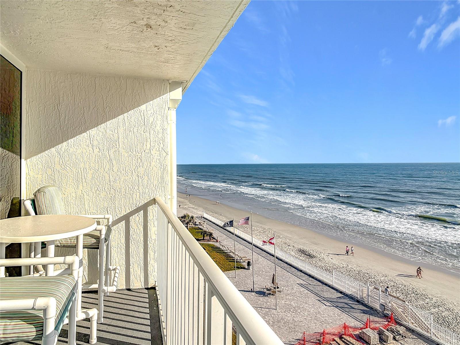 Image 7 of 38 For 935 Atlantic Avenue 602
