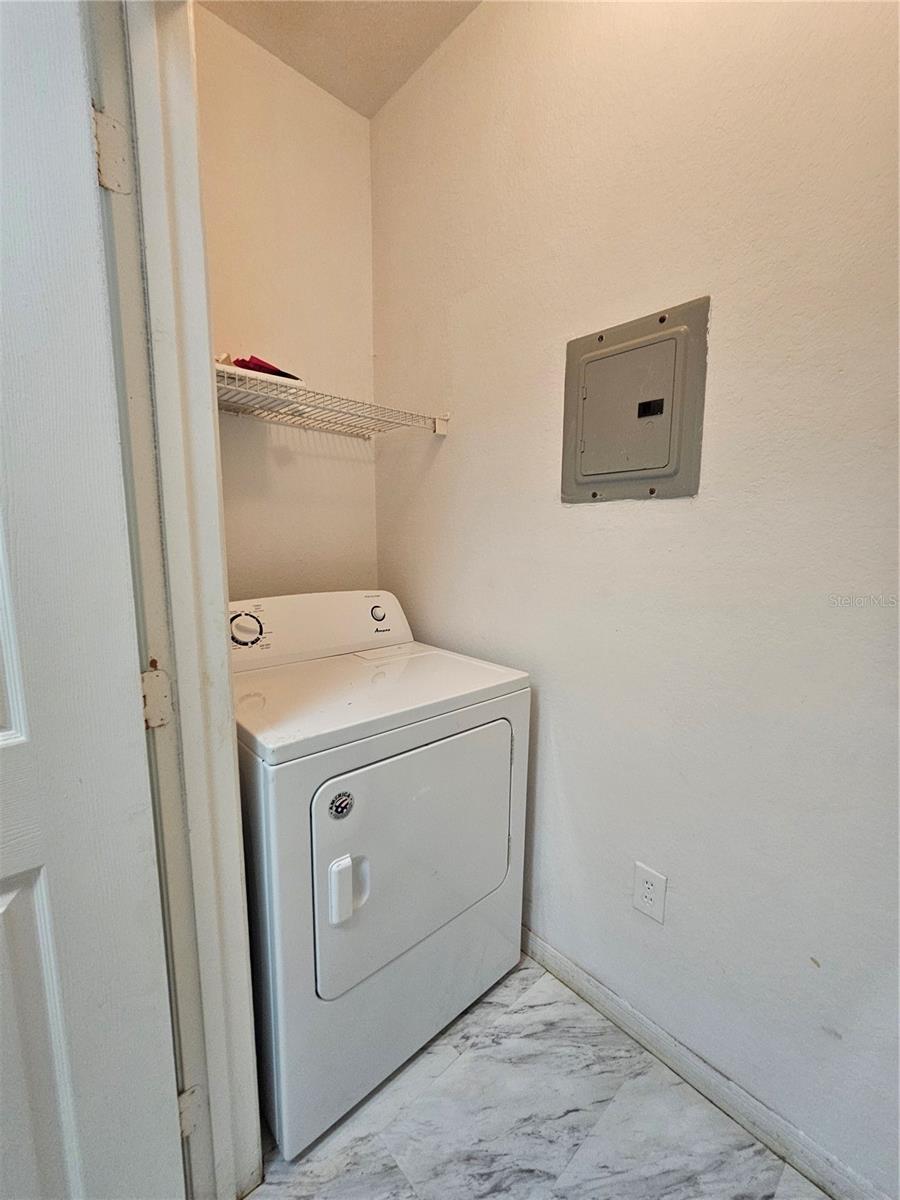 Image 18 of 79 For 3621 Conroy Road 712