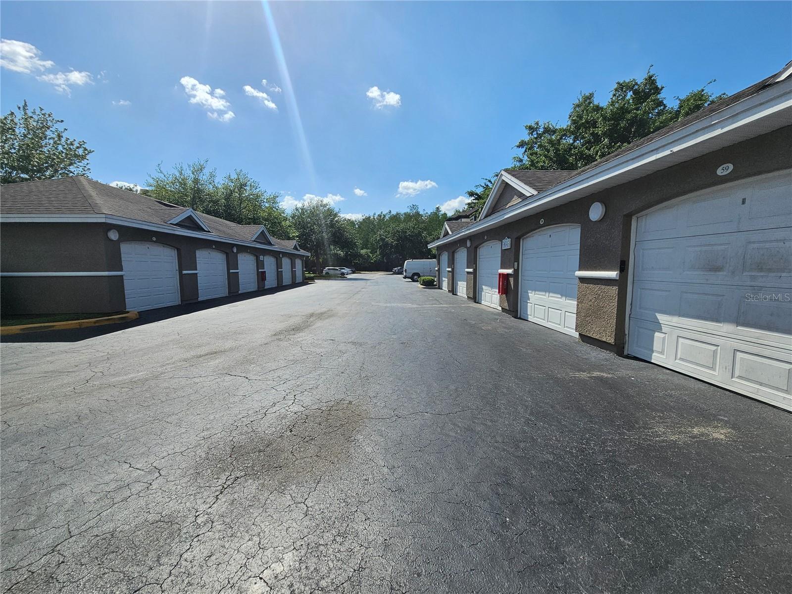 Image 38 of 79 For 3621 Conroy Road 712