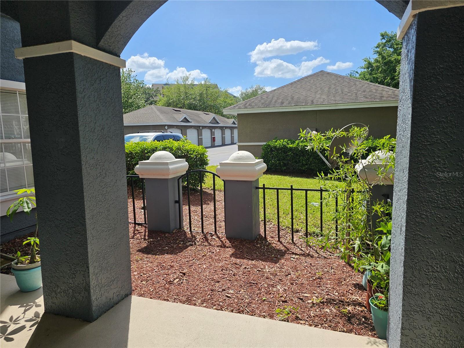 Image 4 of 79 For 3621 Conroy Road 712
