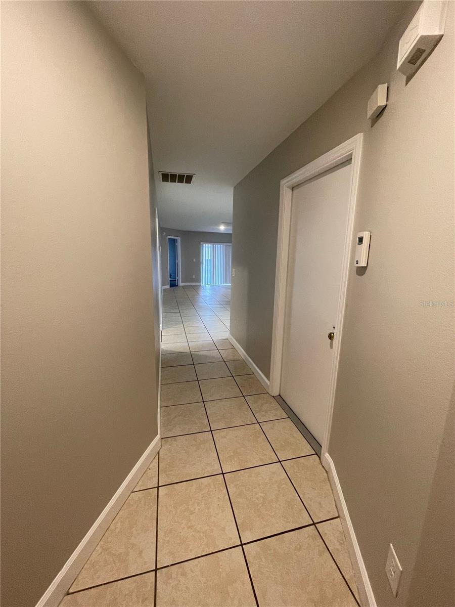 Image 3 of 20 For 2608 Icabod Court