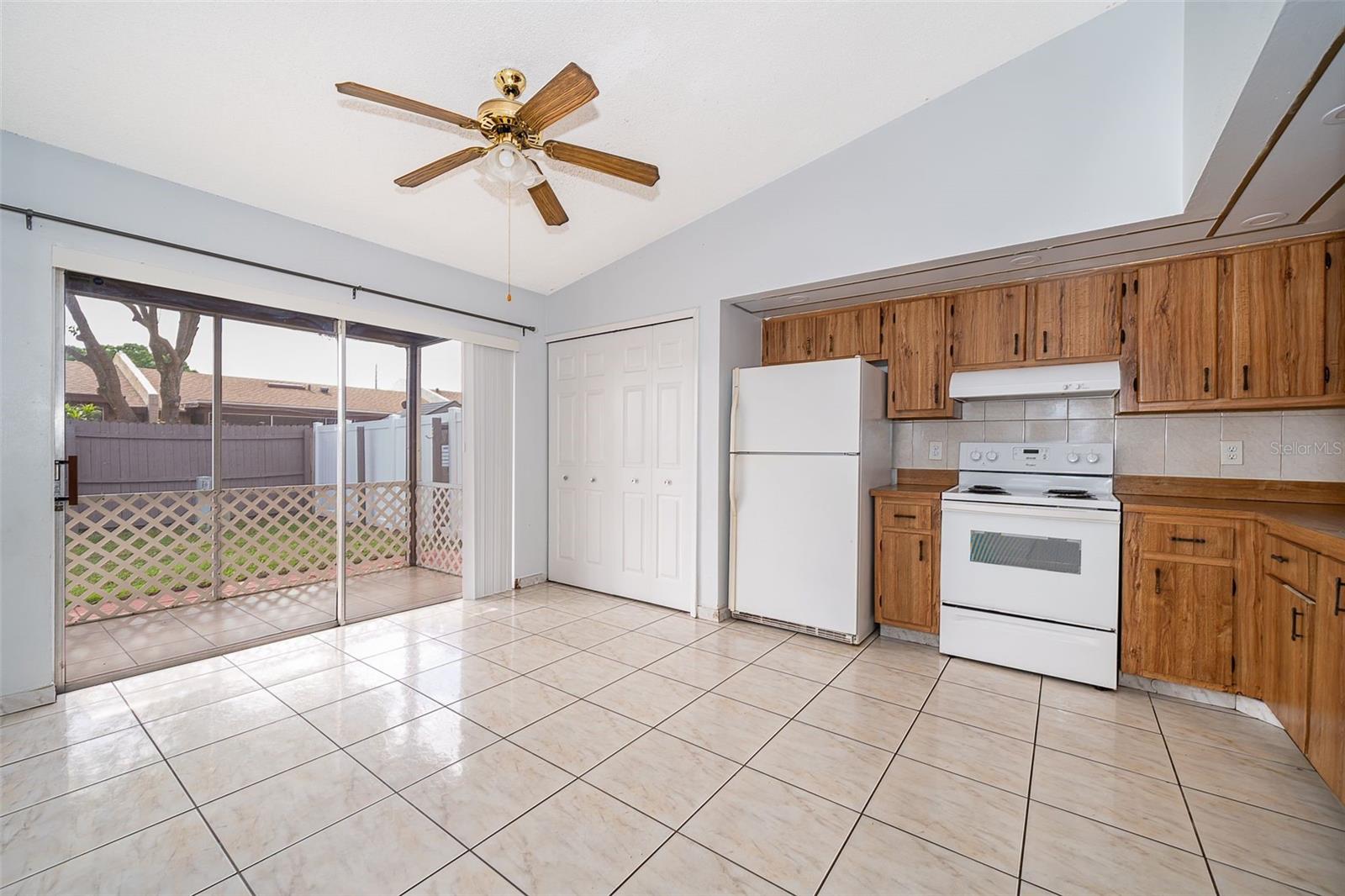 Image 11 of 27 For 3103 Yorych Lane