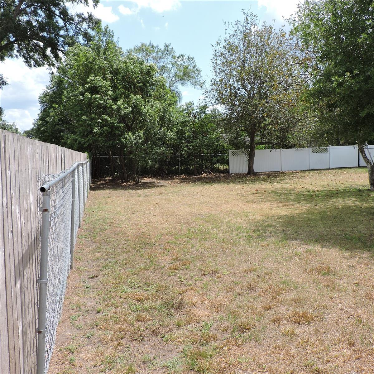Image 74 of 85 For 1160 Rolling Acres Drive